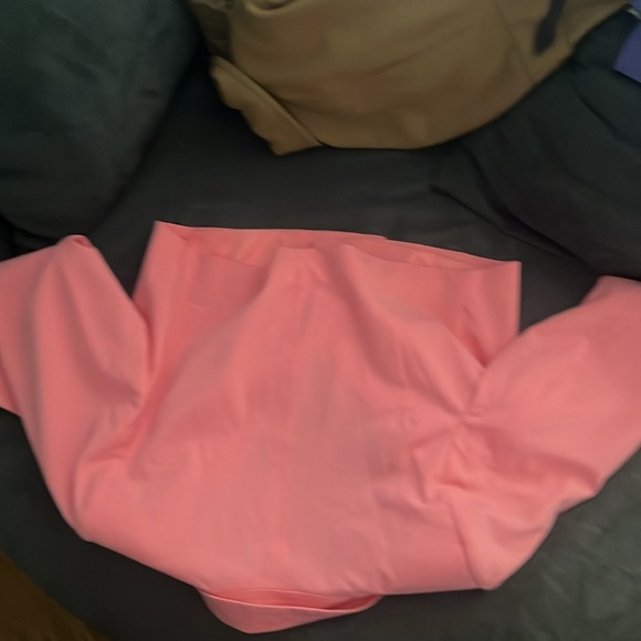 Pink Venus cropped blazer, size 16, EUC, PTP 22 - Picture 5 of 6